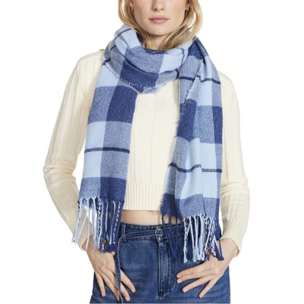 Steve Madden Women’s Plaid Fringe-Trim Scarf – NWT (MSRP $38)